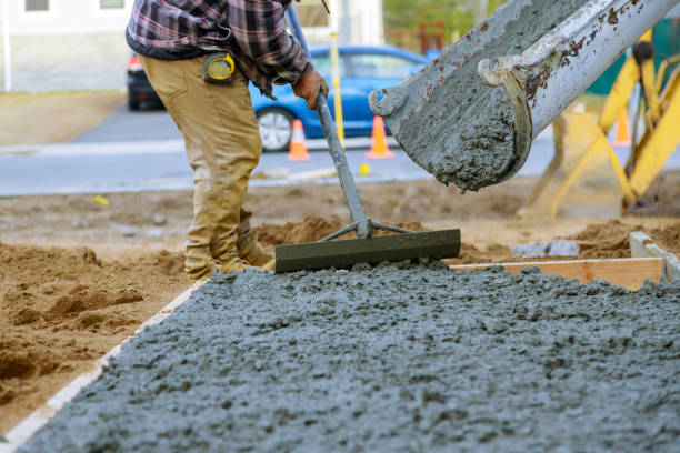 Best Concrete Sealing and Maintenance in Abingdon, IL